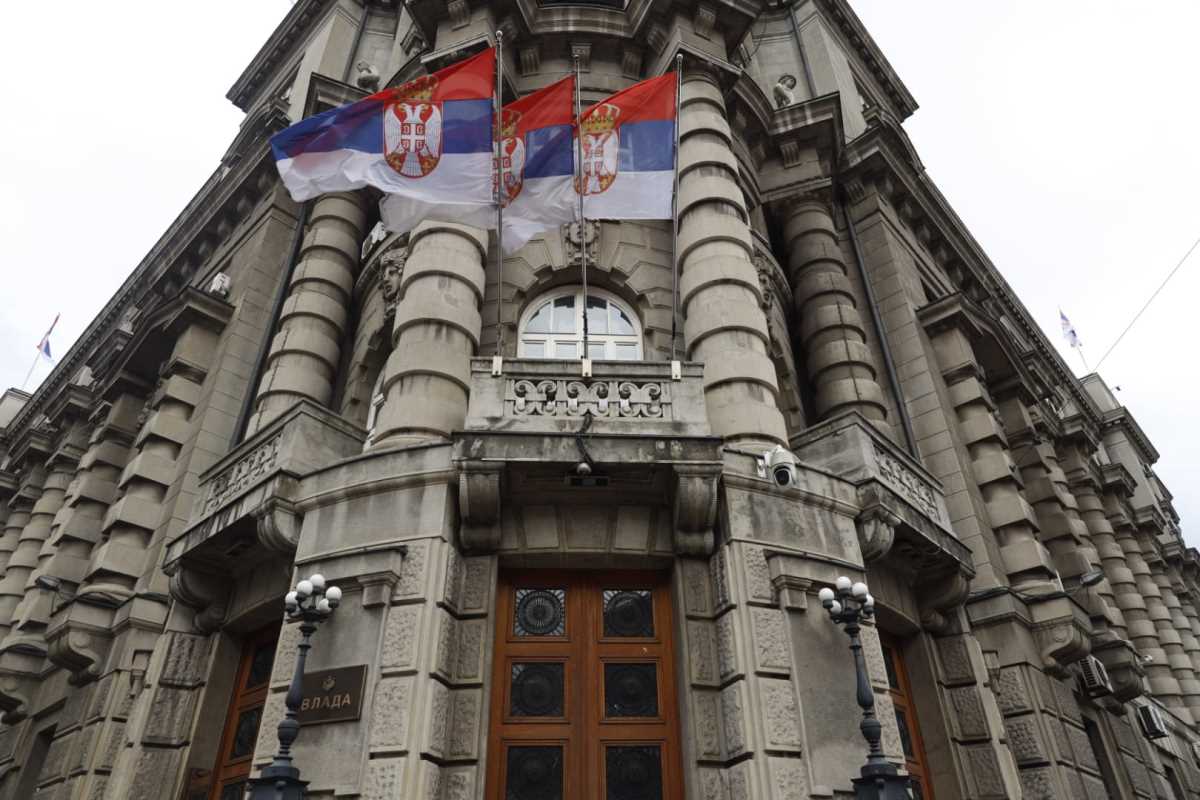 PROSVETNI SINDIKATI DONELI ODLUKU: Moratorijum na štrajkačke aktivnosti