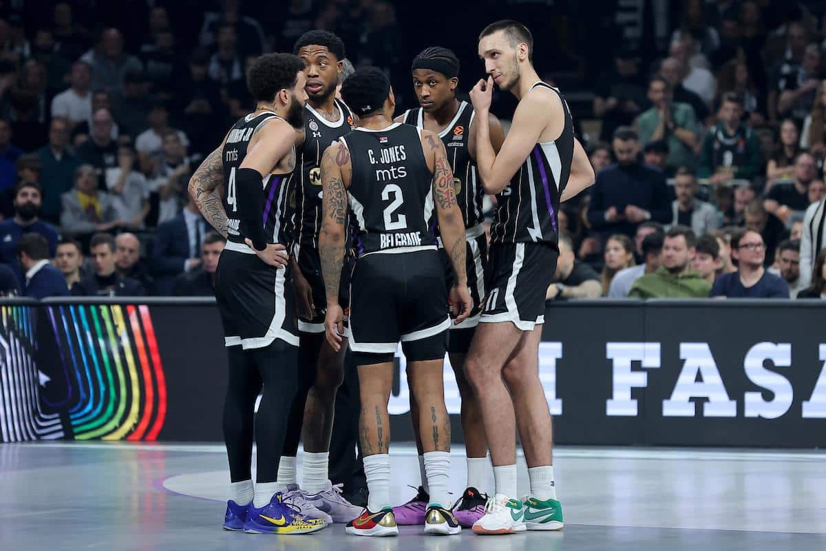 “BEOGRADSKI BOGOVI KOŠARKE” Nestvarni Partizan razneo Asvel – Grobari u transu: To se nisam nad'o!