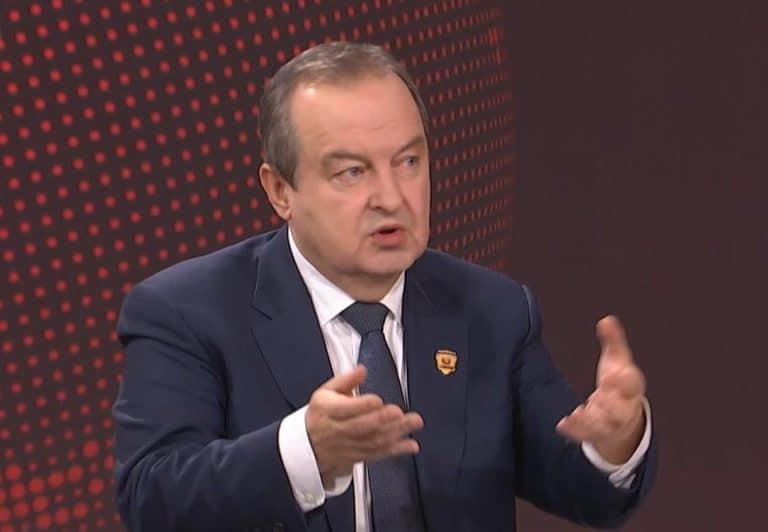 “POLICIJA NE MOŽE DA OBEZBEDI PROTESTE JER NISU PRIJAVLJENI” Dačić: Niko sa nama ne komunicira, iako ih mi pozivamo i tražimo