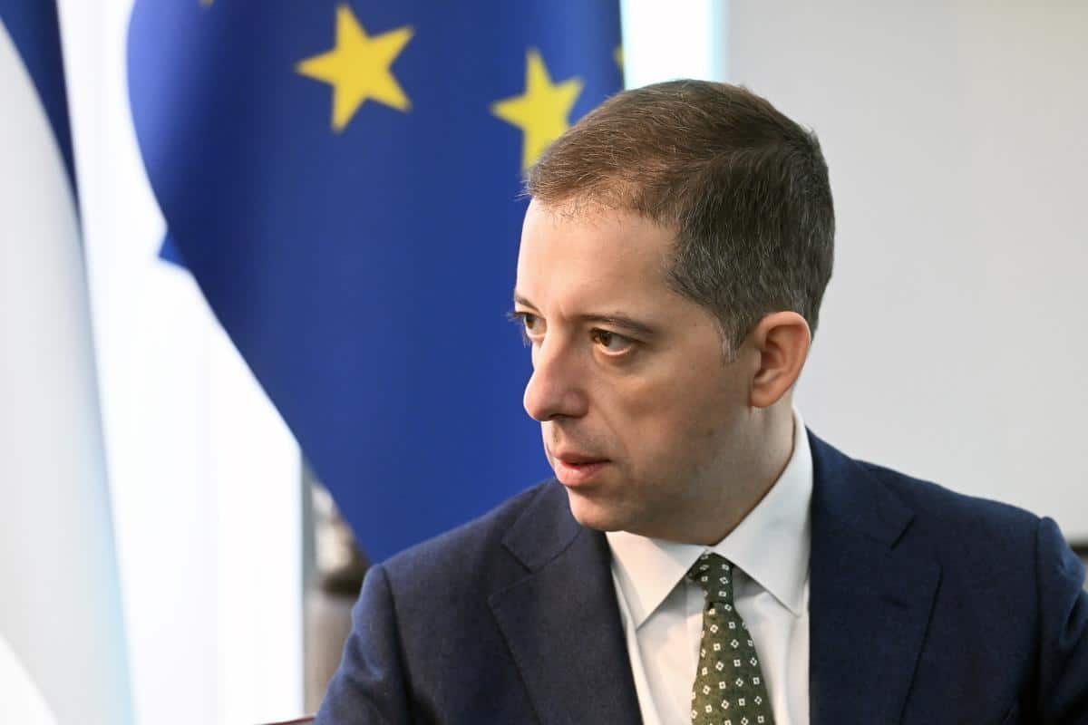 “IZJAVE SU NEPRIMERENE I NEOPRAVDANO KRITIČNE PREMA SRBIJI” Ministar Đurić o komentarima Tonina Picule: Važno je da svi akteri ulože napore u smirivanju tenzija
