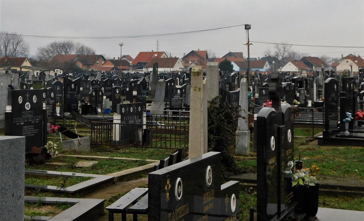 MANJE SAHRANA U LOZNICI Poskupele usluge, poznate i cene, evo pošto su godišnje održavanje, troškovi sahrane i rezervacija praznog mesta