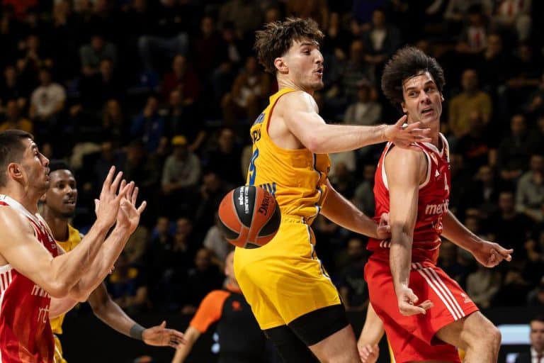 PARTIZAN POSLE DERBIJA MOŽE DA PRETEKNE ZVEZDU: Ovako izgleda tabela Evrolige nakon kraha crveno-belih protiv Makabija