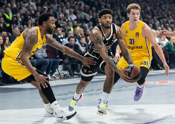 PARTIZAN LAKO PROTIV MAKABIJA U PAKLU ARENE! Crno-bela mašinerija pregazila “Ponos Izraela”, rutinski odrađen posao Parnog valjka!