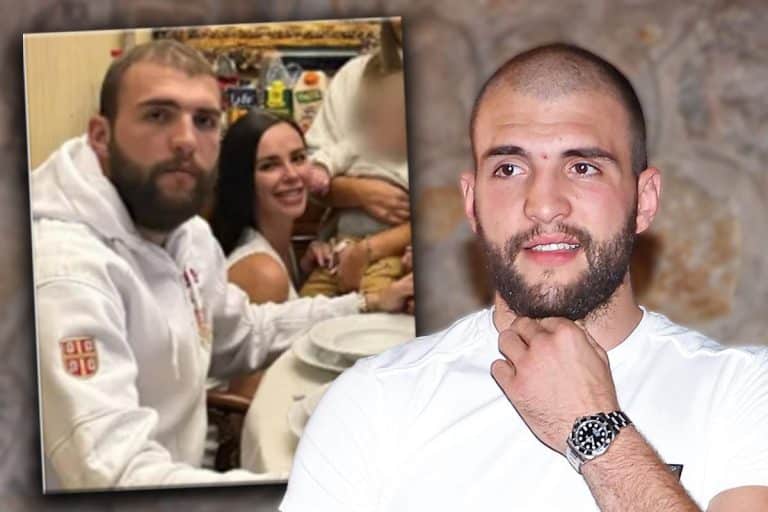 SVI KOMENTARIŠU DETALJ NA DUKSU KOJI VELJKO NOSI NA BOŽIĆNOJ VEČERI, IMA JAKU SIMBOLIKU! Slova šalju poruku koja se tiče Srba (FOTO)