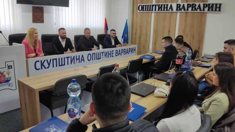 STIPENDIRANJE NAJBOLJIH STUDENATA: Opština Varvarin ozbiljno misli na budućnost mlade generacije