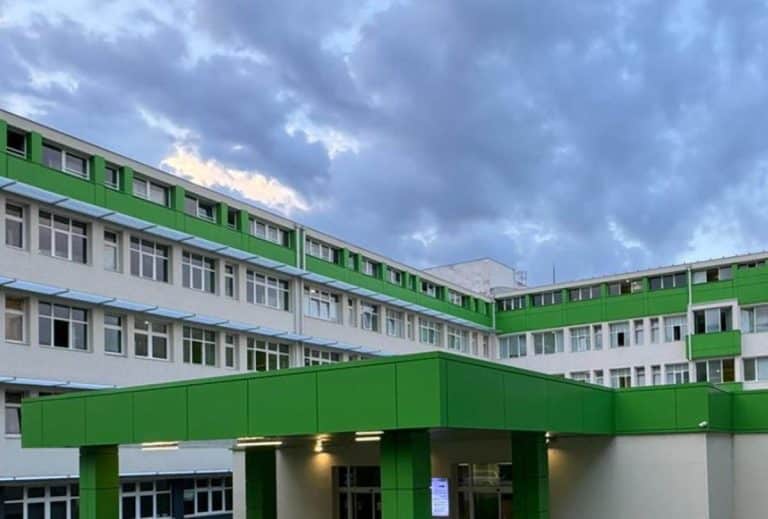 NEMA MATERIJALNE ŠTETE: Kvar na jednom od uređaja sistema besprekidnog napajanja električnom energijom u Vranjskoj bolnici