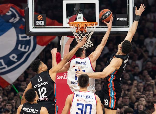 ZVEZDA RAZBUCALA PARIZ – DELIJE U TRANSU: Navijači traže BLANKO UGOVOR za ovog košarkaša!