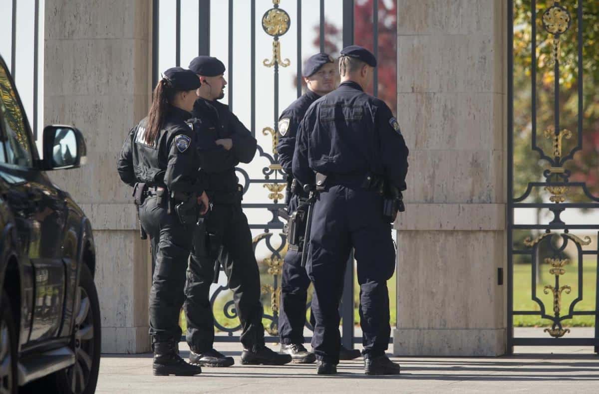 “LISTA SMRTI” SA IMENIMA NASTAVNIKA I UČENIKA ŠIRI PANIKU U DALMACIJI: Polovina nije došla u školu, svi strahuju od krvoprolića