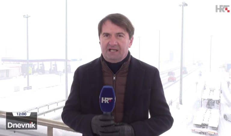 Šok scena u hrvatskom Dnevniku: Reporter HRT-a nije imao pojma šta se dešava iza njegovih leđa (FOTO)