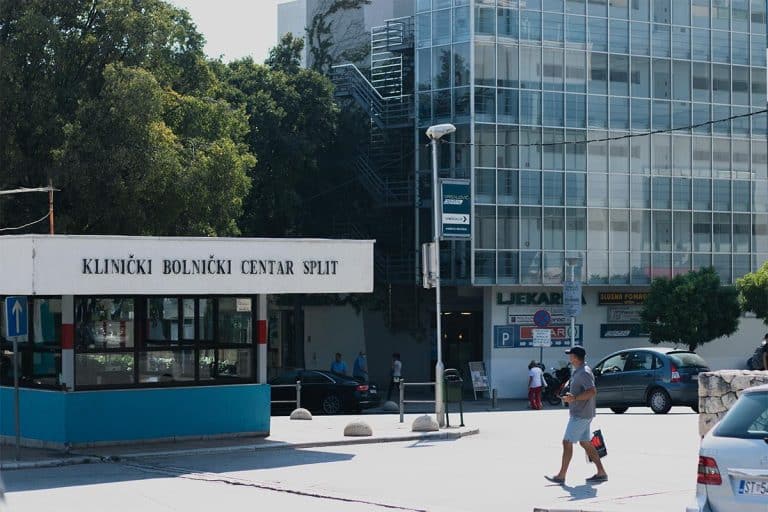 OTKRIVENO U KAKVOM JE STANJU DEČAK KOJI JE DANAS NESTAO: Akcija izvlačenja potrajala, sada je u bolnici
