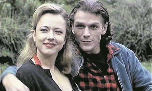 Ova greška u filmu “Lajanje na zvezde” je svima promakla: U najsmešnijoj sceni našao se detalj zbog koga se u to vreme išlo u zatvor (FOTO)