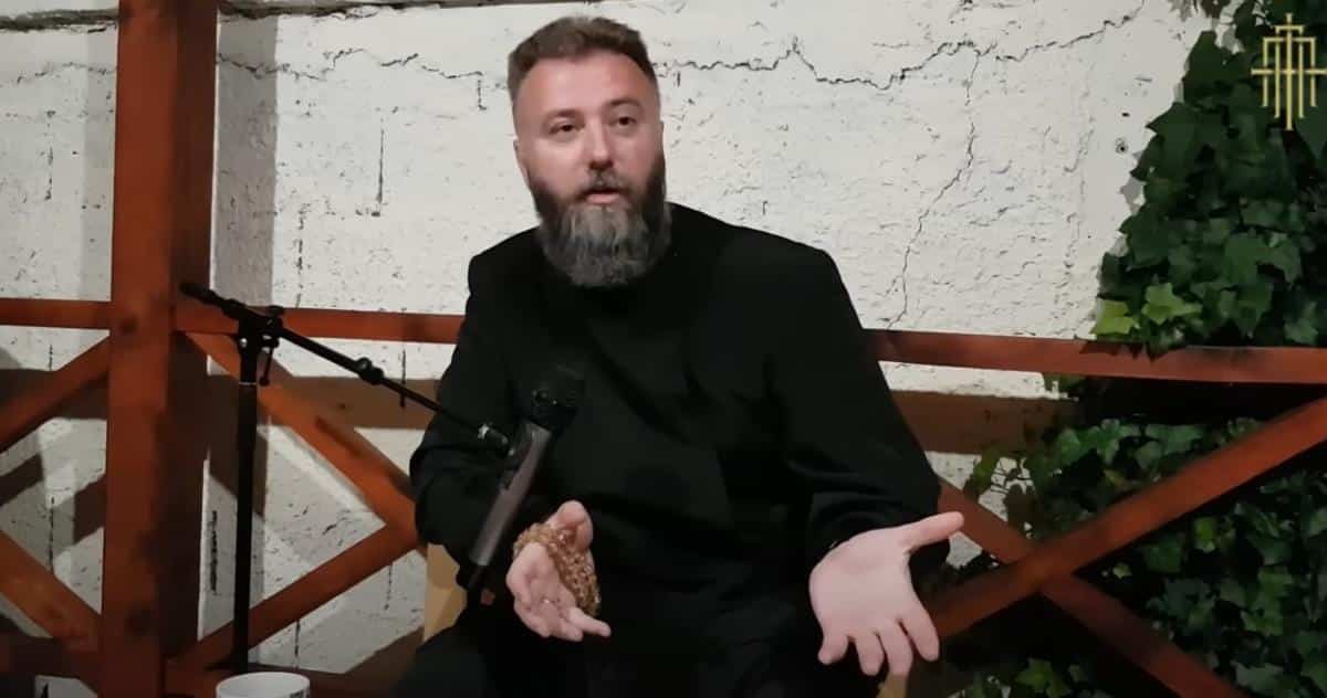 Otac Predrag Popović otkrio parovima tajnu srećnog odnosa: Evo šta je ključno da znate