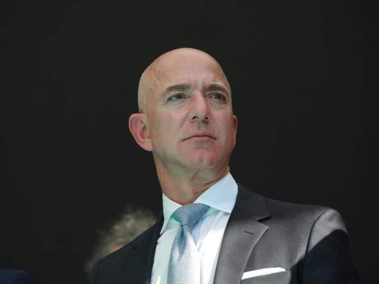 Džef Bezos zabranio PowerPoint prezentacije na sastancima: Razlog je bizaran