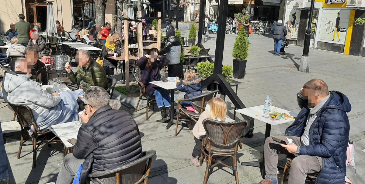 Amerikanka na nagovor Srpkinje probala naš omiljeni napitak i oduševila se: Sad ne može da prestane “E, ovo je prava stvar, a ne ona guma”