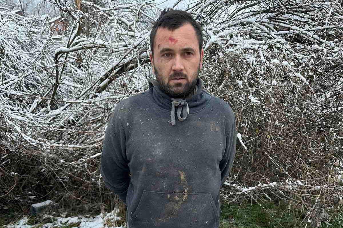 STEZAO IM VRAT DOK NISU PRESTALI DA DIŠU! Doneta odluka o dvostrukom ubici iz Kalesije! Emir Selimović udavio suprugu i sina na spavanju! Evo kako se branio