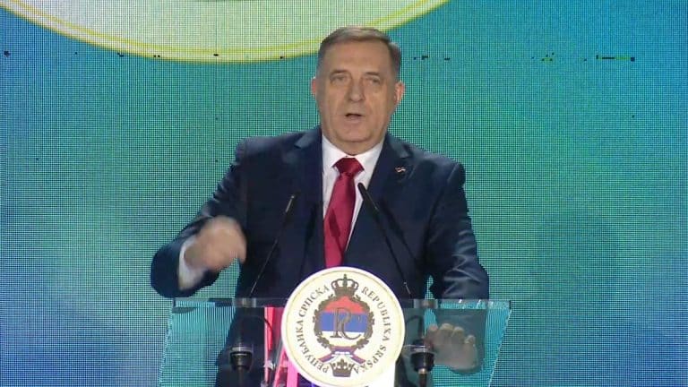 PRESUDA BI MOGLA DA ZADA SMRTNI UDARAC BiH” Dodik: “Kamo sreće da je Tužilaštvo umesto mene dovelo Šmita koji krši Ustav