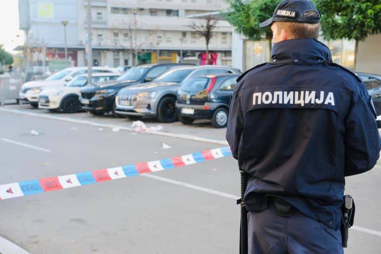 OGLASILI SE IZ POLICIJE NAKON POKUŠAJA UBISTVA U ŽABLJU! Meštanina napao nožem, izbo ga nekoliko puta! Nasilnik (45) ostaje iza rešetaka do 30 dana!