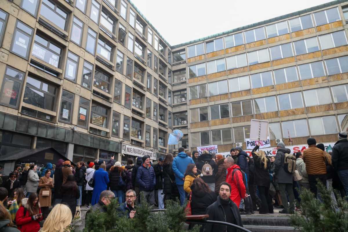 FAKULTETI I PROFESORI NEODGOVORNI PREMA STUDENTIMA: Dok blokiraju i tvrde da je sistem korumpiran i da ga treba menjati, PRIJAVLJUJU SE ZA DRŽAVNE PARE!
