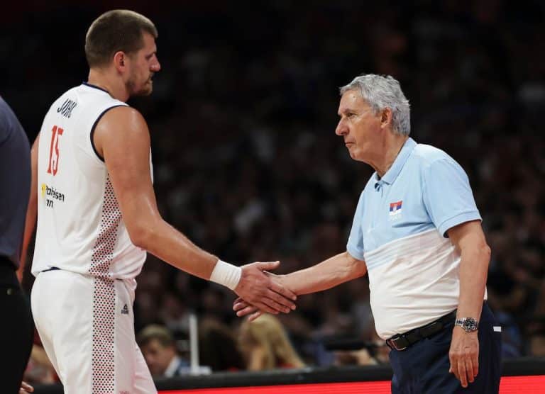 “NIJE PITANJE DA LI ŽELI, NEGO…” Svetislav Pešić surovo iskren o nastupu Nikole Jokića na Evrobasketu!