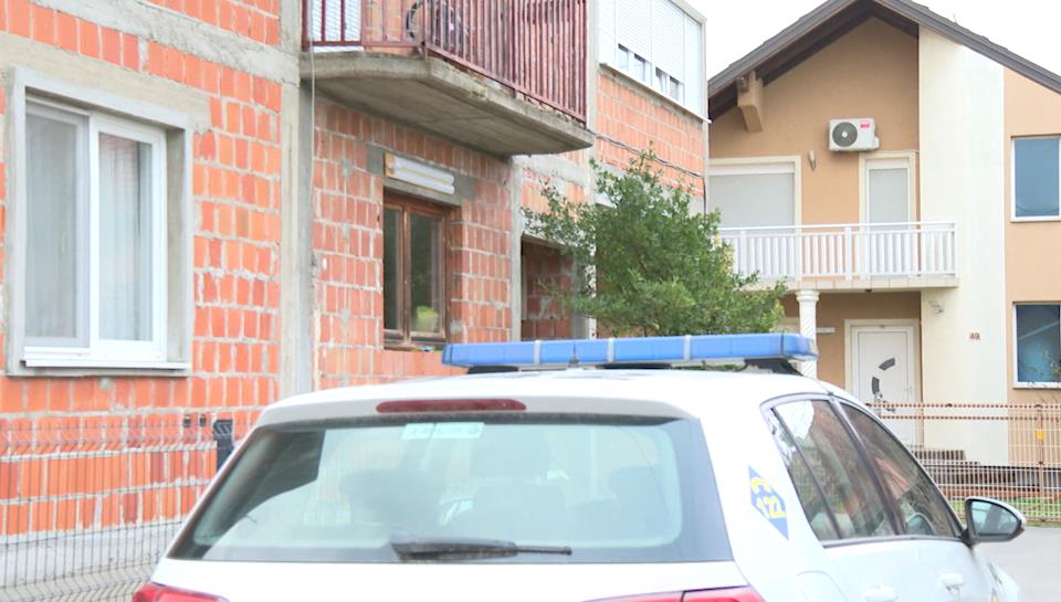 “IMAJU PARAZITE, DEVOJČICE JE PREGLEDAO GINEKOLOG”: Strašni rezultati lekarskog pregleda dece iz kuće strave u Brčkom (FOTO)