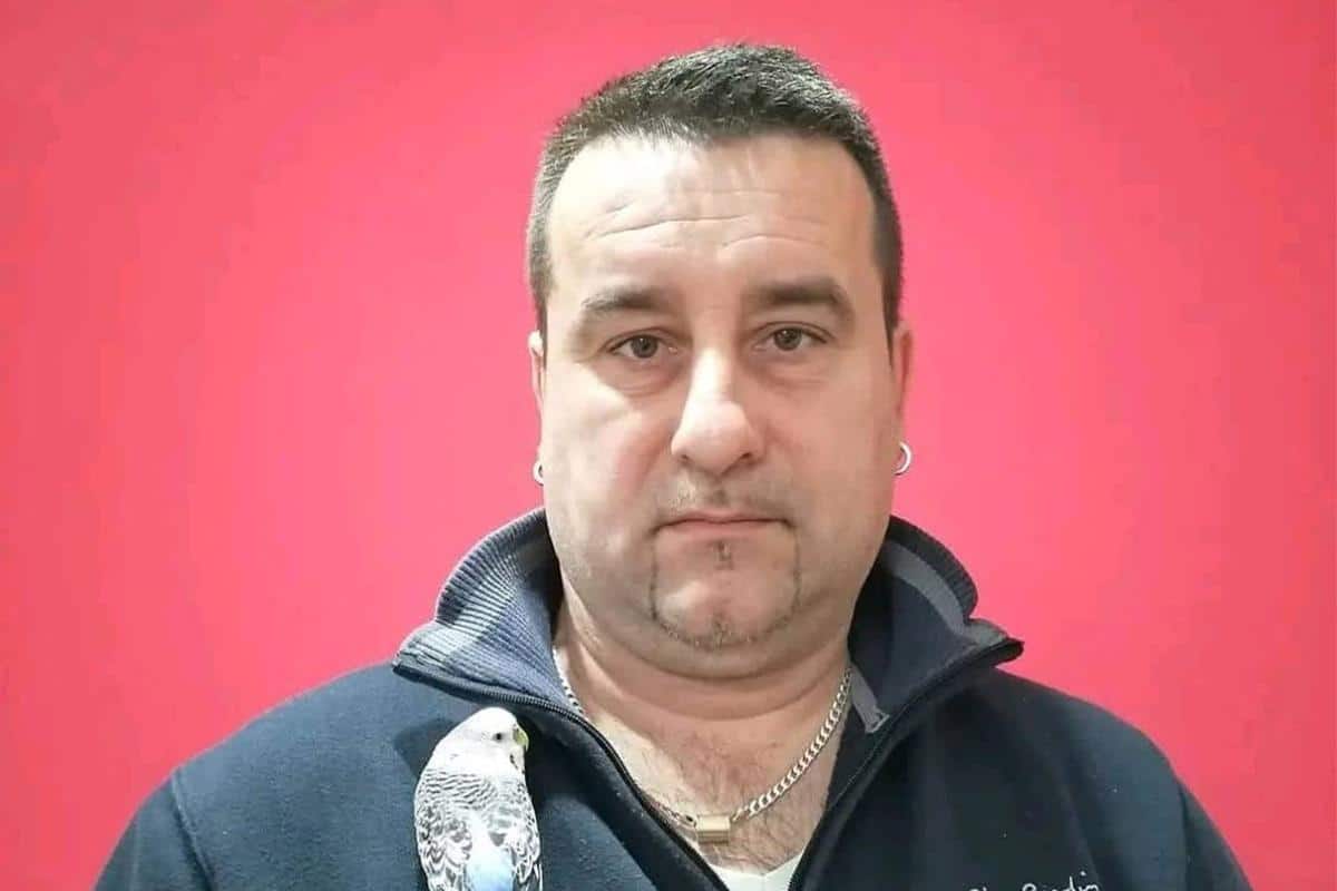 “DRUŽE MOJ, VIDEĆEMO SE NA NEKOM BOLJEM MESTU! PAMTIĆEMO TE PO TVOJOJ DOBROTI!” Prijatelji se potresnim porukama opraštaju od poginulog železničara iz Aleksinca