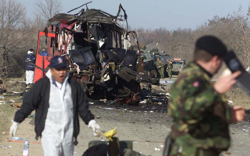 KANCELARIJA ZA KiM: Obnoviti istragu o napadu na autobus „Niš ekspresa” kod Podujeva