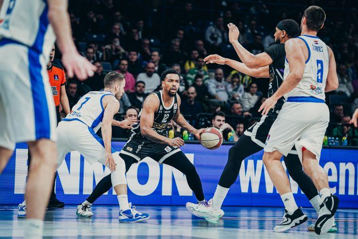 PARTIZAN NA PAUZU IDE KAO LIDER ABA LIGE: Crno-beli ubedljivi protiv Zadra pred kup Radivoja Koraća