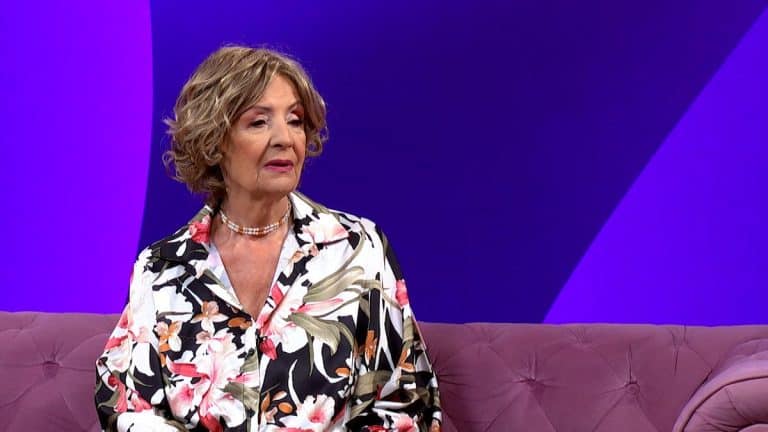 “NE TRČIMO U KREVET” Lepa Lukić o partneru- Voleli se u mladosti, pa se nakon pola veka ponovo sreli: Bila je to ljubav, rekao mi je da se ponovo zaljubljuje…