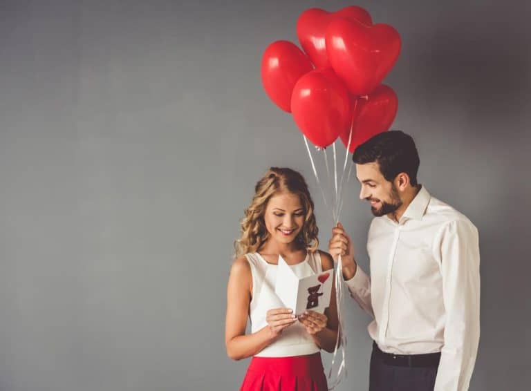 Numerolog otkriva savršen poklon za Dan zaljubljenih: Partner će biti oduševljen, sigurno nećete pogrešiti