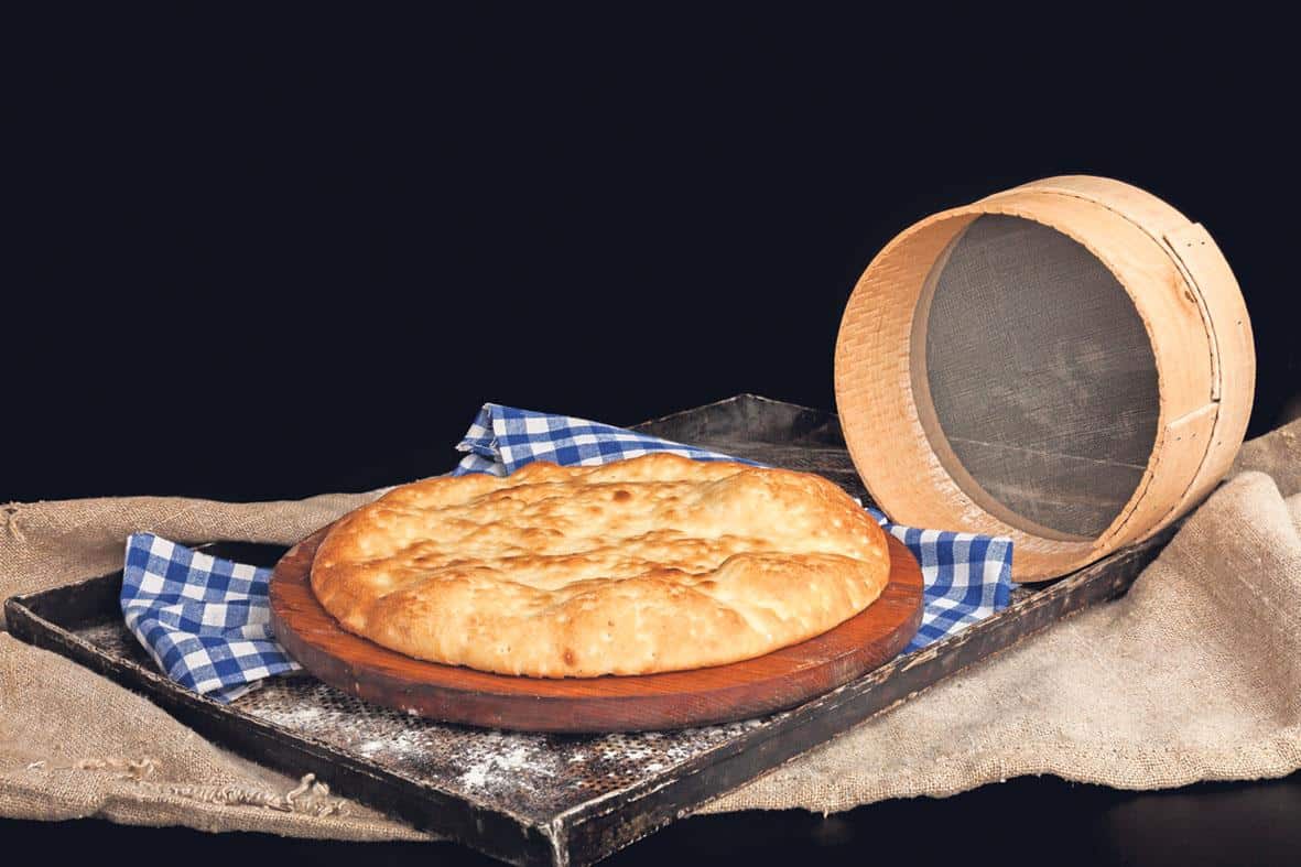Recept za pravu srpsku pogaču: Mirisna, ukusna i mekana kao duša!