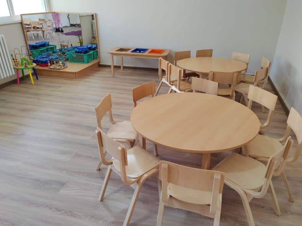 KRAGUJEVAC: Zbog pukotina na zidovima jednog dela objekta, tri mešovite grupe vrtića Bubamara premeštene su u vrtić Zeka