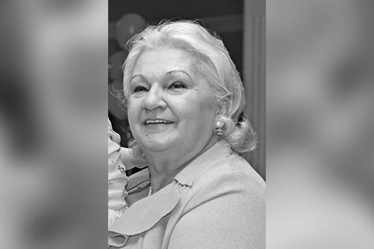 “TEBE VIŠE NEMA, ODZVANJAJU MUK I TIŠINA…” Tuga u porodici Karić ne jenjava