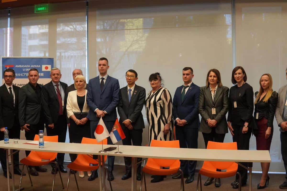 DONACIJA ZA DOM ZDRAVLJA I OPŠTINU OD BLIZU 9 MILIONA DINARA: Velika podrška Ambasade Japana opštini Trstenik