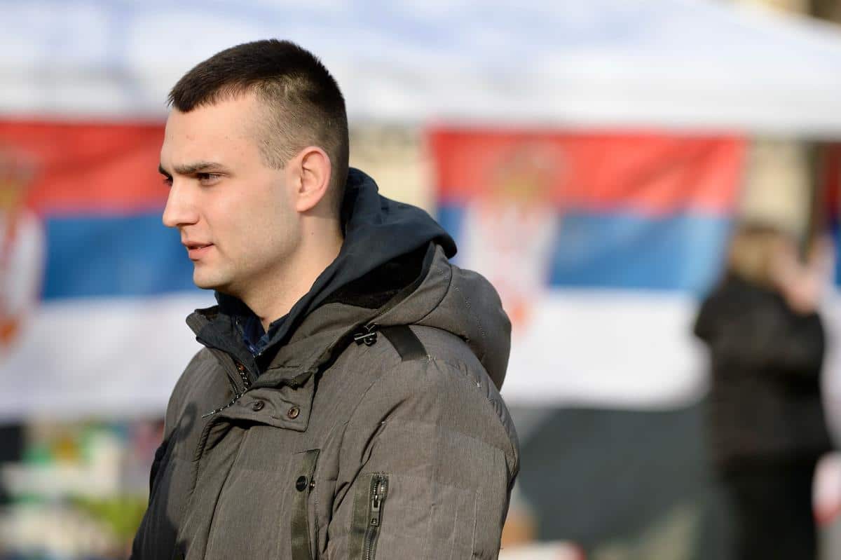 “ŽELIMO DA SE POŠTUJE I NAŠE PRAVO NA STUDIRANJE” Luka je student koji hoće da uči: Ako ne počne nastava, postoji ozbiljna opasnost da propadne ova godina