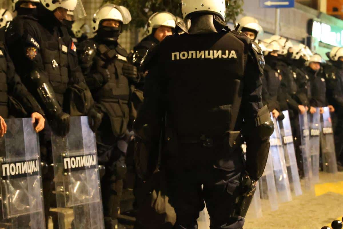 NA PROTESTIMA U SUBOTU NIJE UPOTREBLJEN TAKOZVANI “ZVUČNI TOP” Oglasilo se tužilaštvo, evo šta je utvrđeno istragom