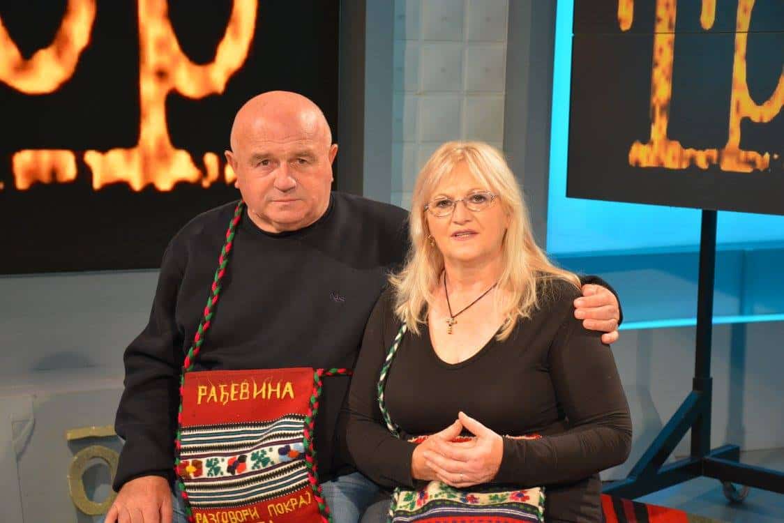 PAMTIĆE GA NEORANE NJIVE, SRBIJA CELA Putujući festival dokumentarnog filma “Mladenci” u Loznici (FOTO)