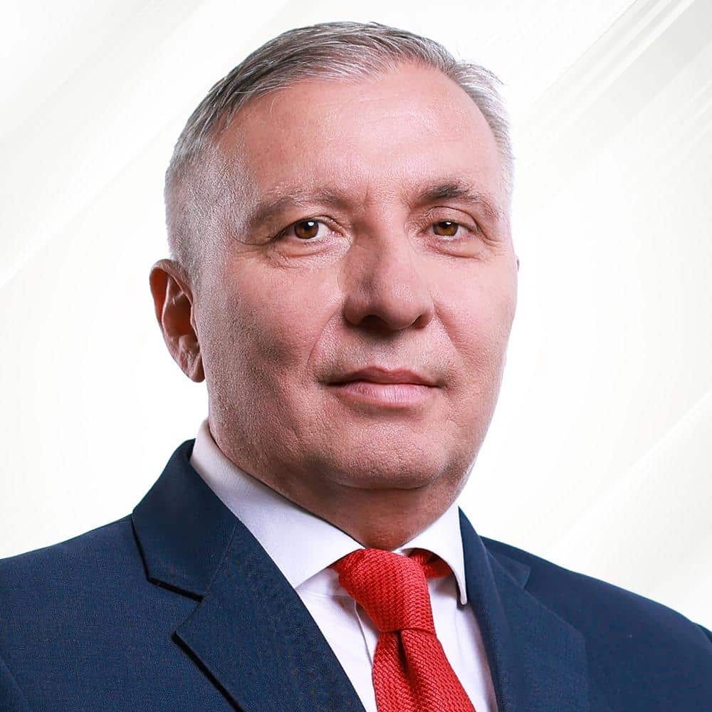 GRADONAČELNIK KOČANA PODNEO NEOPOZIVU OSTAVKU! Ljupčo Papazov se oglasio na društvenim mrežama “Ta deca su bila naša deca. Poznavao sam njihove porodice”