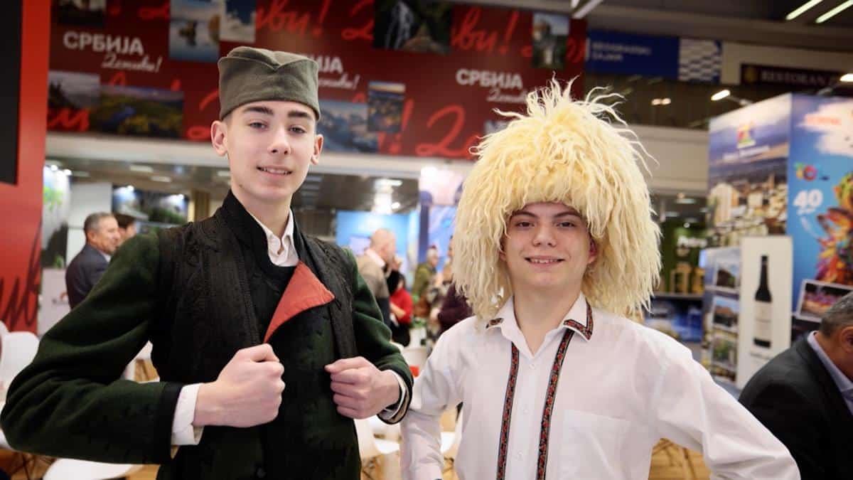Ovo je srpska tradicija u kojoj turisti najviše uživaju! Žika Nikolić obišao 46. Sajam turizma: Srbija je raskrsnica sveta, a ipak se sve završi na sarmi