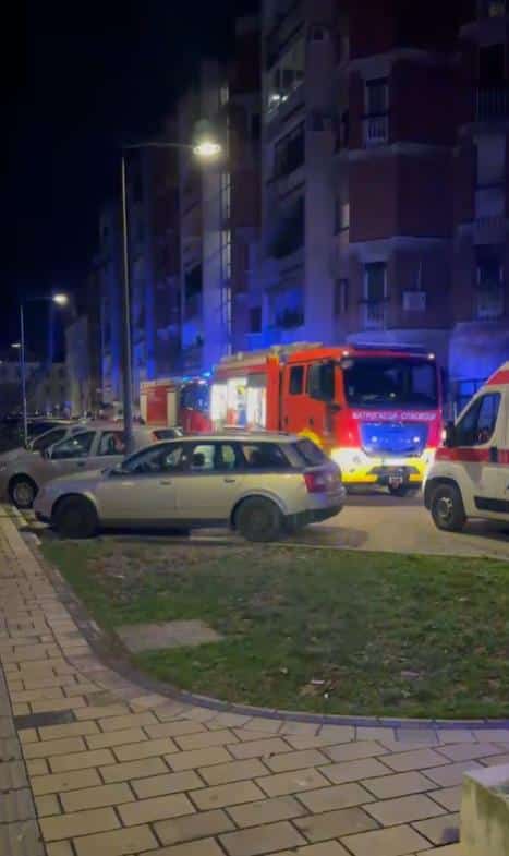 ZAPALILA SE STOLARSKA RADIONICA U SKLOPU KUĆE NA LEDINAMA! Požar lokalizovan, nema povređenih učesnika