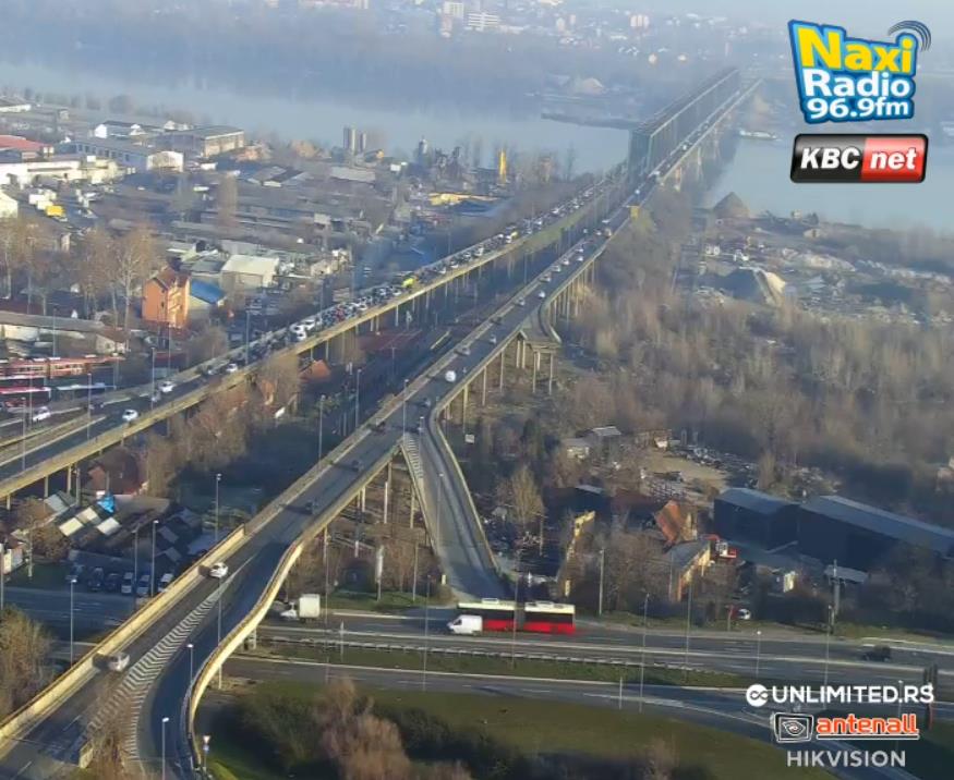 KOLONA VOZILA NA PANČEVCU, KRKLJANAC I NA GAZELI: U ovim delovima Beograda najveće gužve (foto)