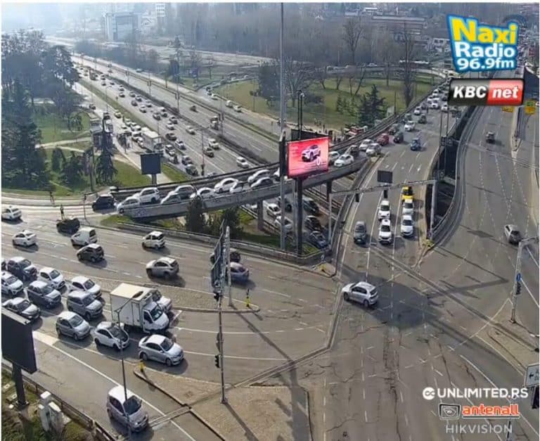 PROPAST GENERALNOG ŠTRAJKA! Srbija nije stala – gužve na sve strane, saobraćaj u kolapsu, prodavnice pune