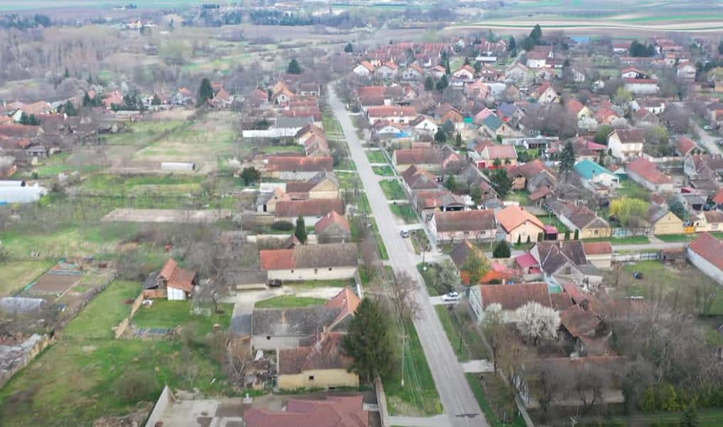 GRADSKI PARK U BAČKOJ TOPOLI POSTAJE SPOMENIK PRIRODE: Očuvanje retkih kapitalnih primeraka starih više od veka