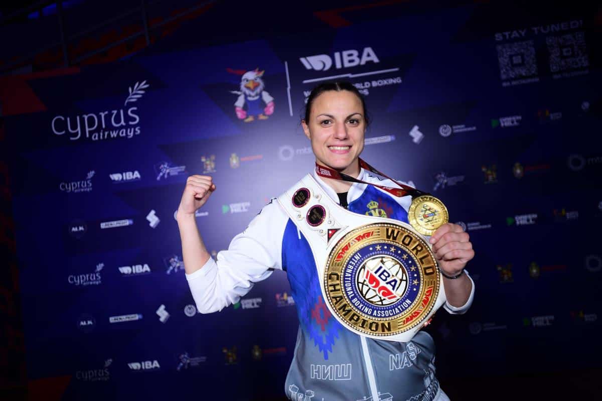 ČUDESNA ŽIVOTNA PRIČA ZLATNE SRPKINJE: Od ostavljene bebe u porodilištu do šampionke sveta