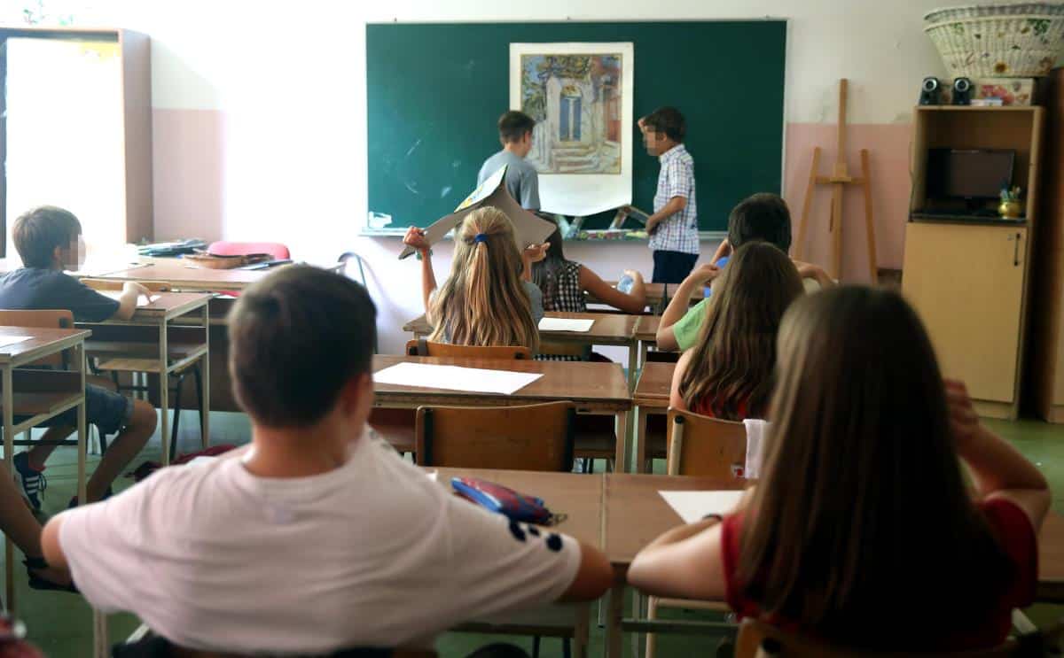 Školama ističe rok za dostavu planova: Ovde je najveći problem, a evo šta će najverovatnije da se žrtvuje zbog nadoknade!