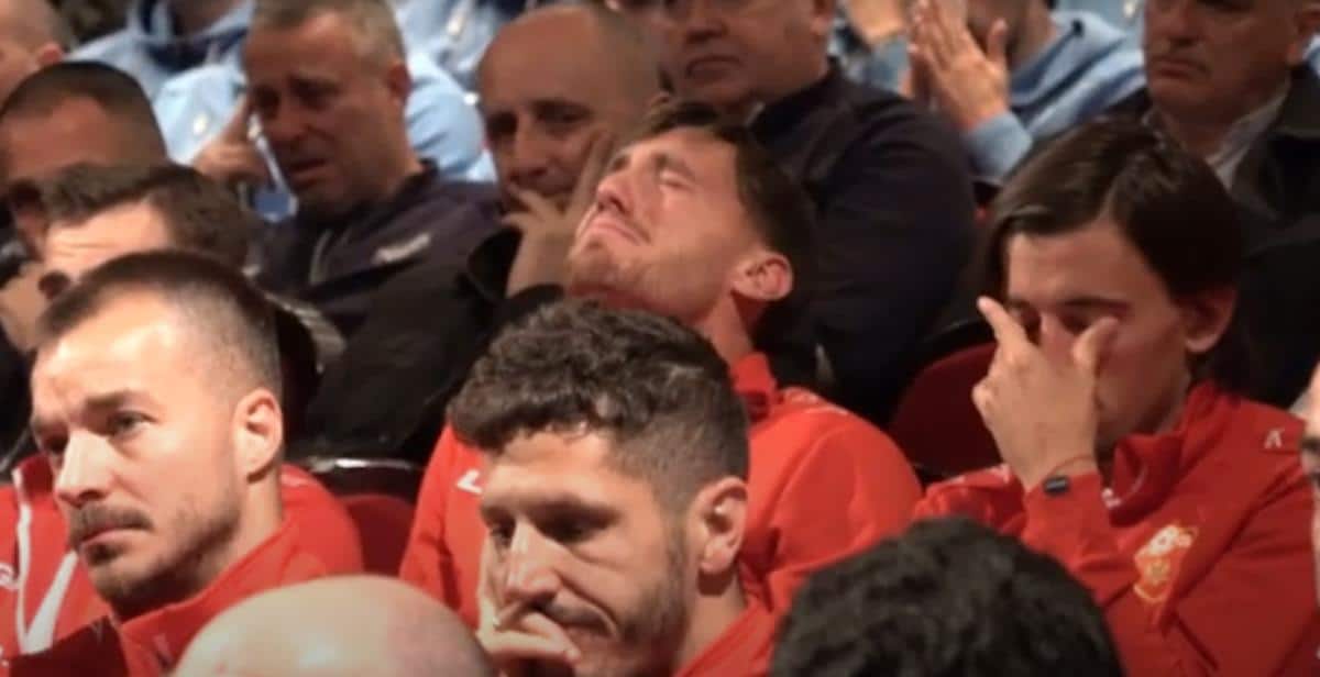 “TATA, TVOJE REČI NIKADA NEĆU ZABORAVITI” Sin Andrije Delibašića održao emotivan govor koji je sve doveo do suza! (VIDEO)