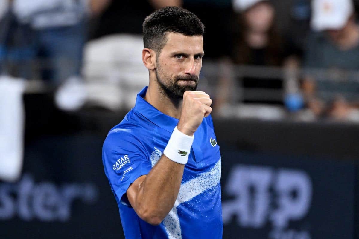 NOVAK ĐOKOVIĆ STIGAO U INDIJAN VELS! Kamere ga “ulovile” – evo šta je radio Srbin, nije želeo da gubi vreme, već pravac na bajs!