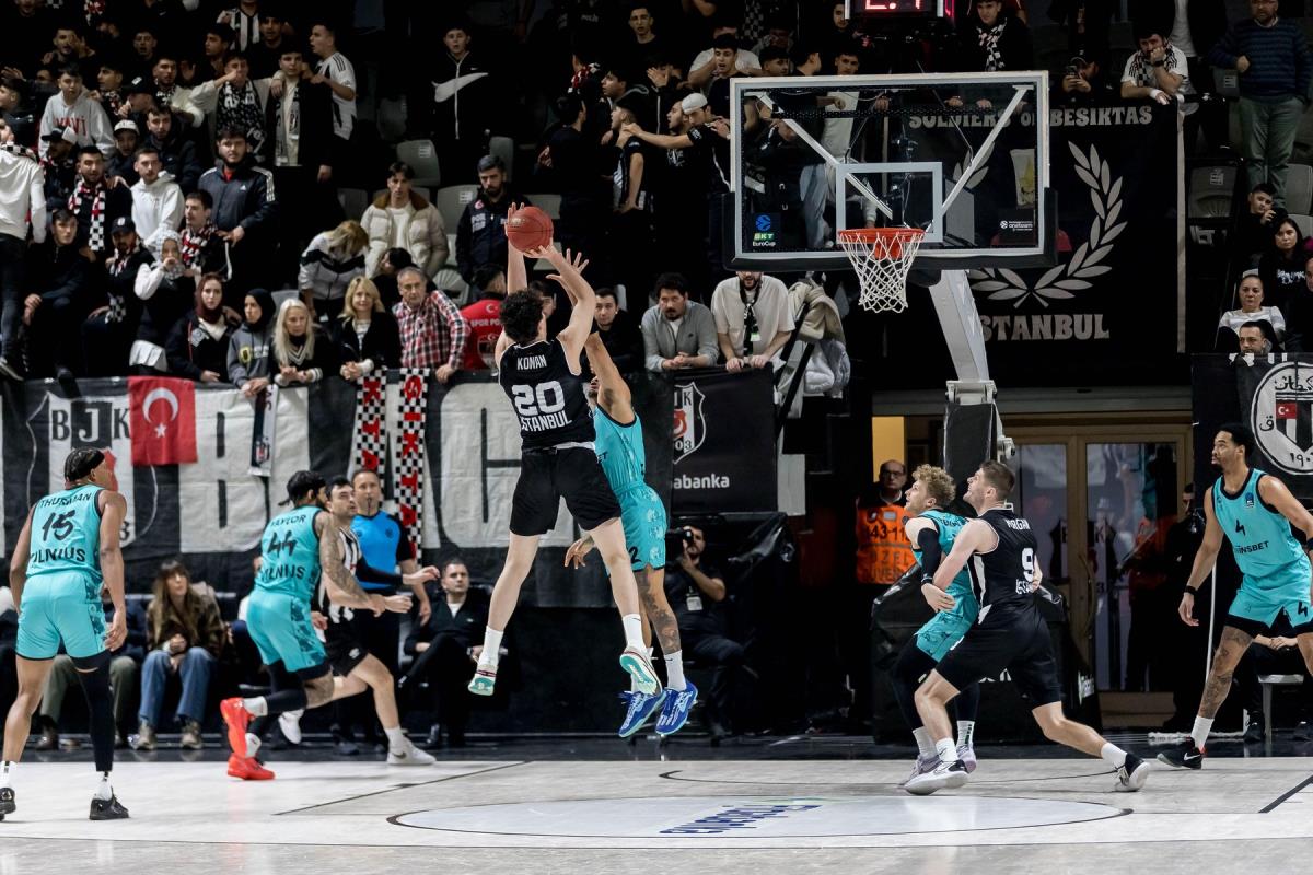UTAKMICA KOJA JE UJEDINILA ZVEZDU I PARTIZAN: Pariz i Fenerbahče konačno igraju zaostalu utakmicu