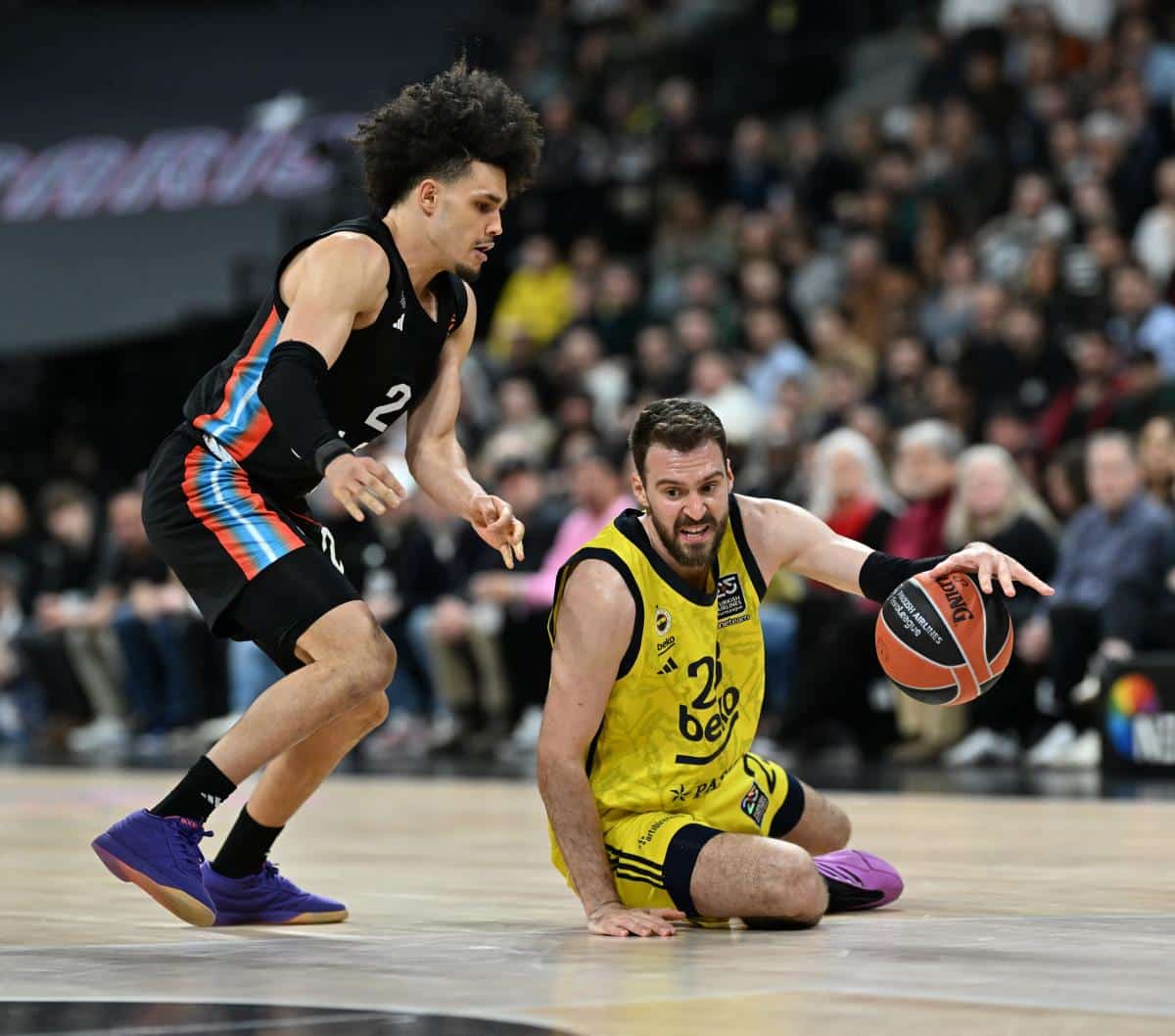 GUDURIĆ OBRADOVAO ZVEZDU I PARTIZAN: Srpski as doneo pobedu Fenerbahčeu u Parizu! Ovako izgleda tabela Evrolige