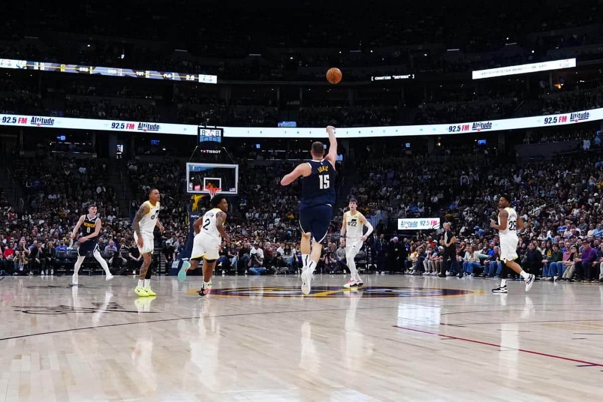 NBA LIGA NAPRAVILA BRUTALNU KOMPILACIJU – JOKIĆEVE ČAROLIJE UZ ZVUK SIRENE! Uživajte u najluđim koševima čudesnog Srbina!