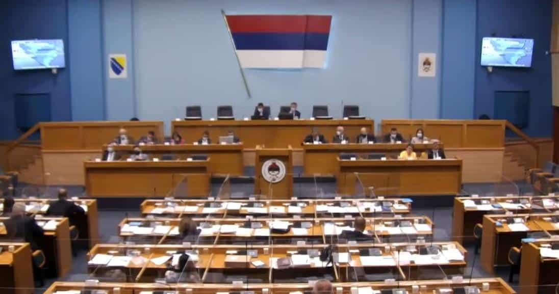 50 POSLANIKA GLASALO ZA! NSRS usvojila Predlog odluke da se pristupi donošenju novog Ustava Republike Srpske